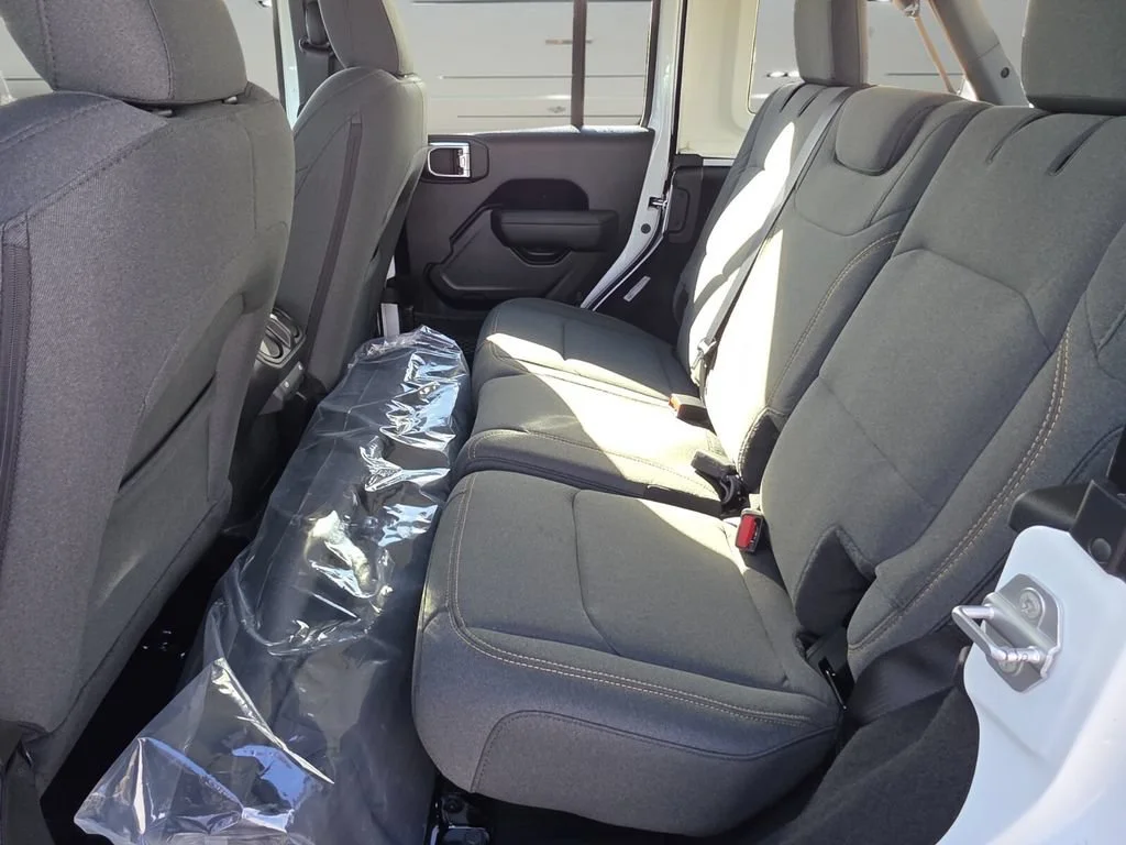 New 2026 Bright White Clear-Coat Exterior Paint Jeep Sport image 9