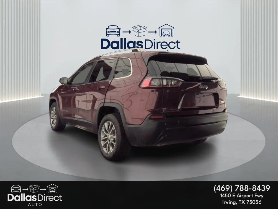 Used 2019 Velvet Red Pearlcoat Jeep Latitude Plus image 9