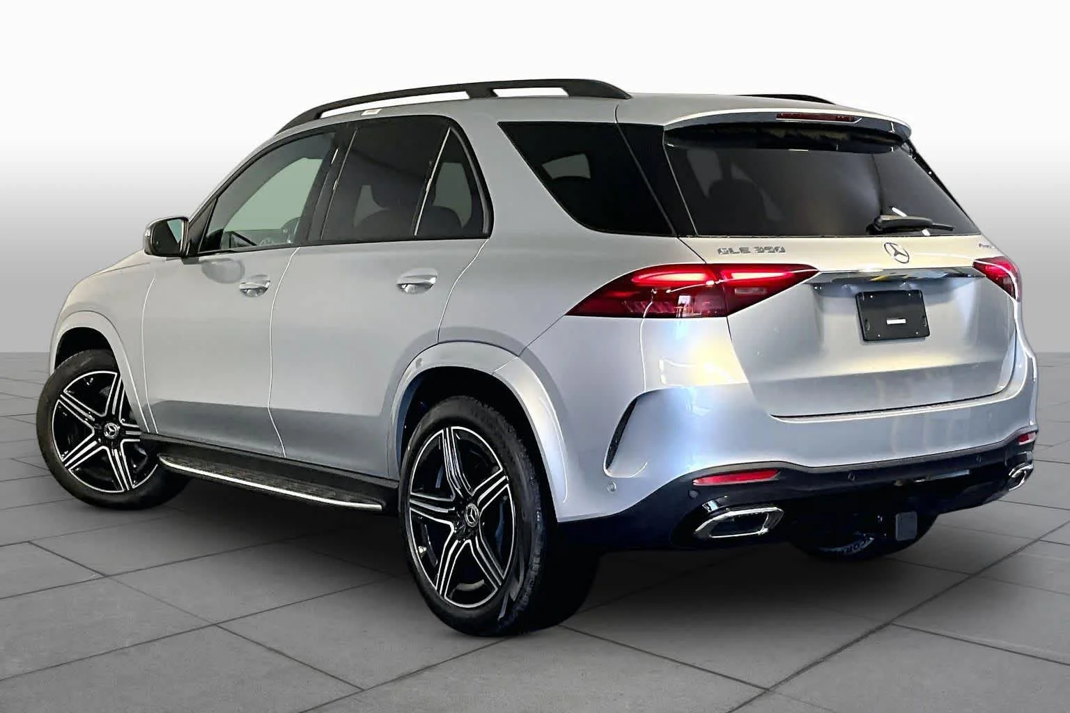 New 2026 Cirrus Silver Metallic Mercedes-Benz GLE 350 image 3