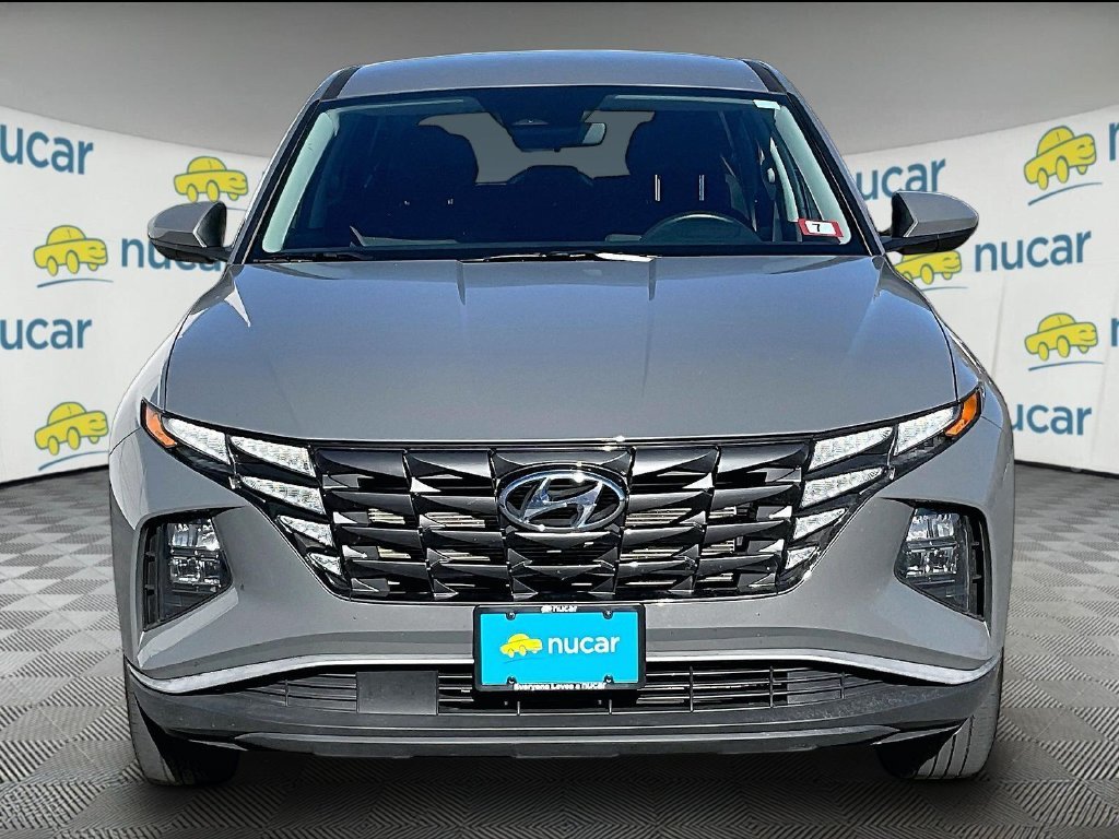 Used 2024 Hampton Gray Hyundai SE image 2
