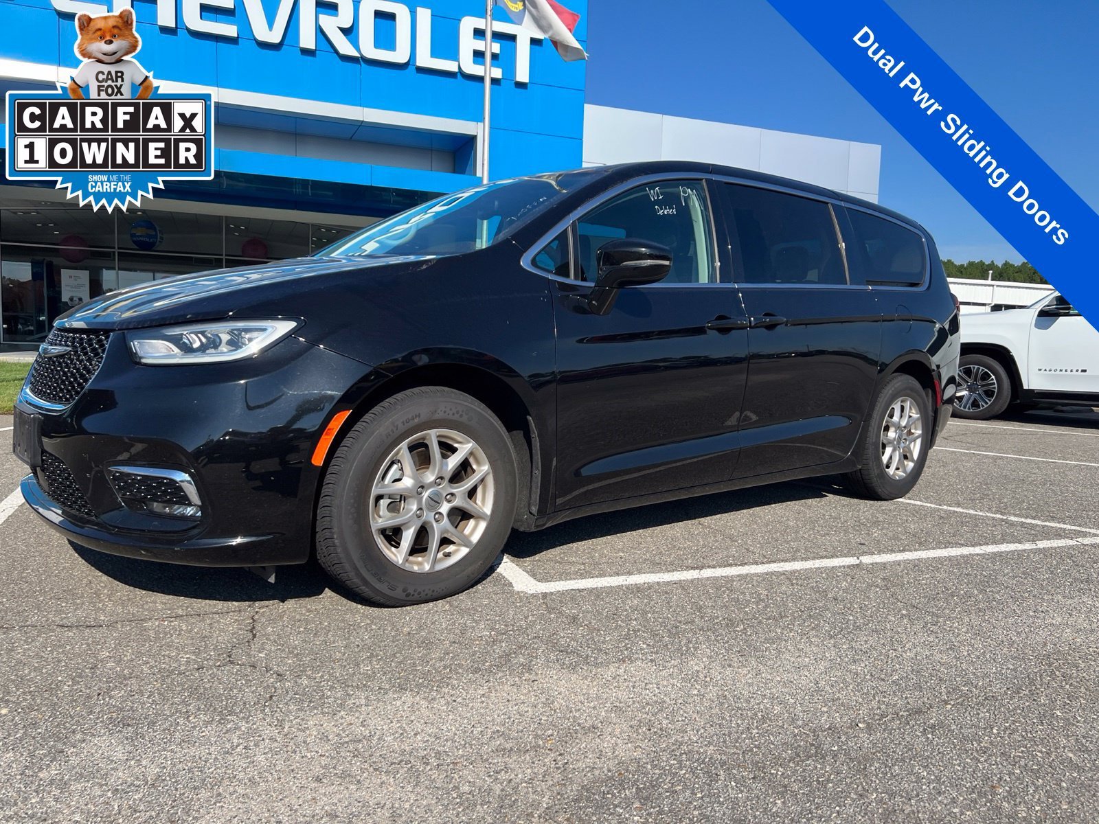 2024 Chrysler Pacifica Touring L