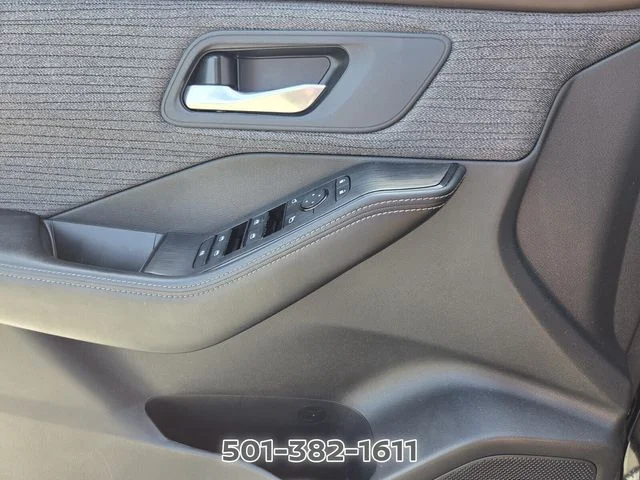 Used 2023 Black Nissan SV image 29