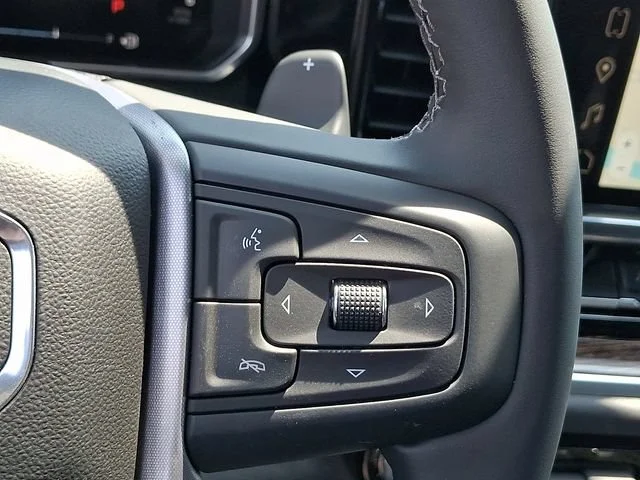 New 2026 Sterling Metallic GMC Elevation image 20