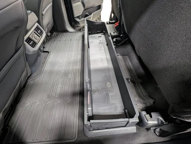 New 2026 Agate Black Metallic Ford F-250® Lariat® image 57