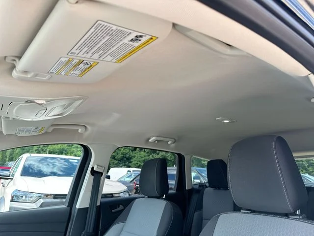 Used 2019 Black Ford SE image 21