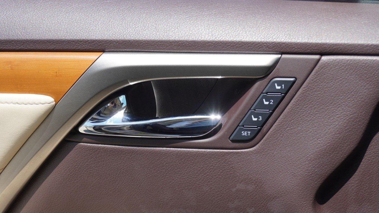 Used 2018 Beige Lexus RX 350 image 23