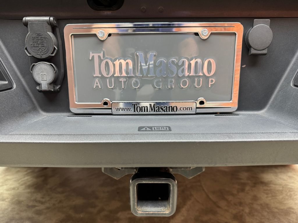Certified Used 2022 Gray Ford XLT image 5