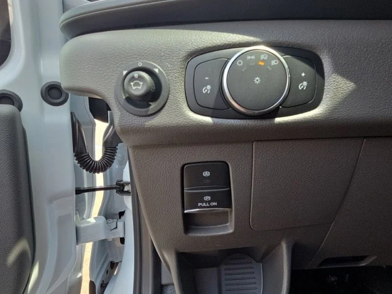 New 2026 Oxford White Ford Cargo Van image 21