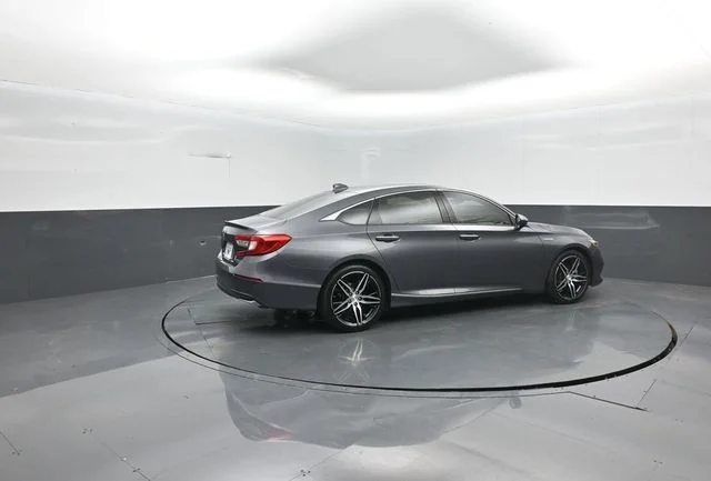 Certified Used 2021 Gray Pearl Honda Touring image 8