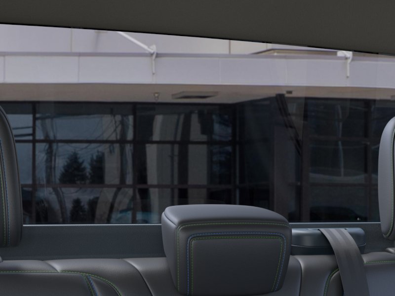 New 2026 Space White Metallic Ford Lobo™ image 24