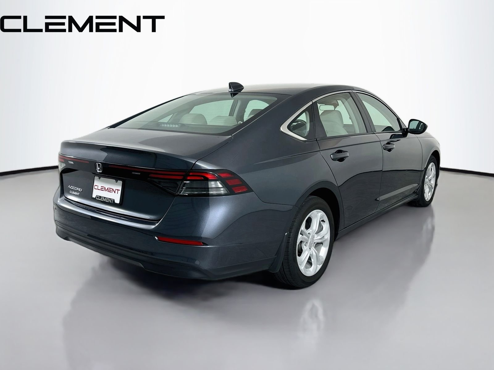 2024 Honda Accord LX - Photo 7