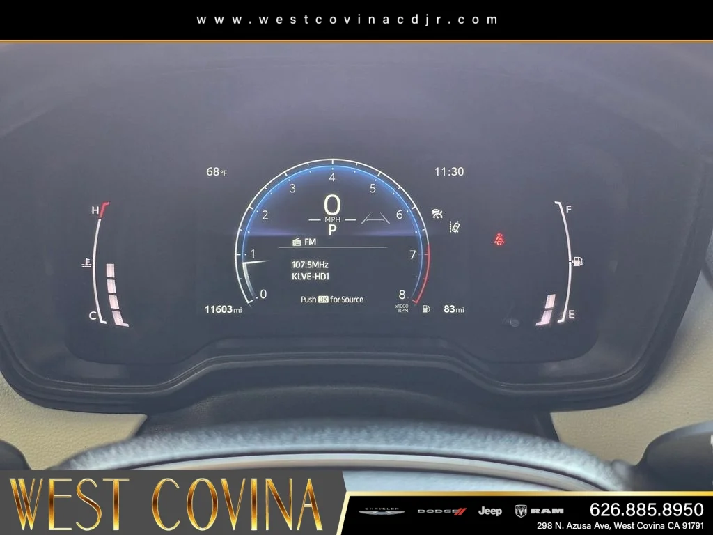 Used 2025 White Toyota FX image 32