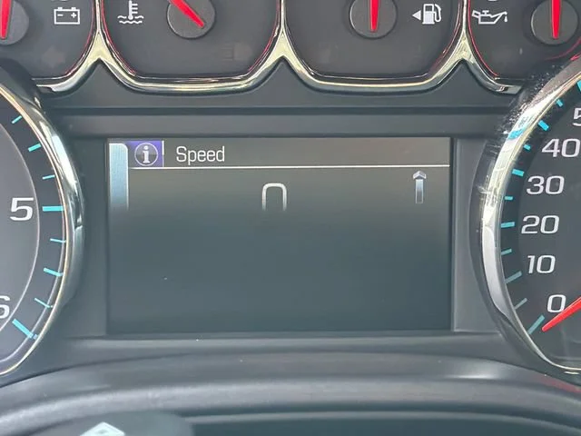 Used 2018 CAJUN RED TINTCOAT Chevrolet LT image 23
