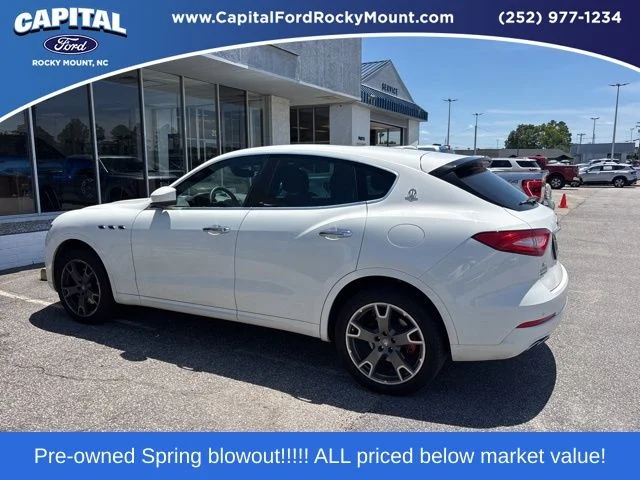 Used 2019 White Maserati  image 1