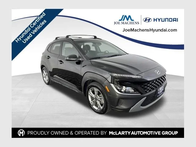 Used 2022 Black Hyundai SEL image 1