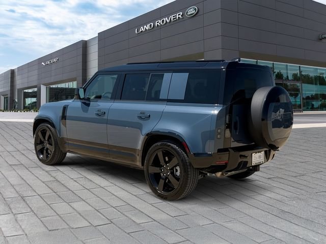 Certified Used 2026 Blue Land Rover X-Dynamic SE image 3