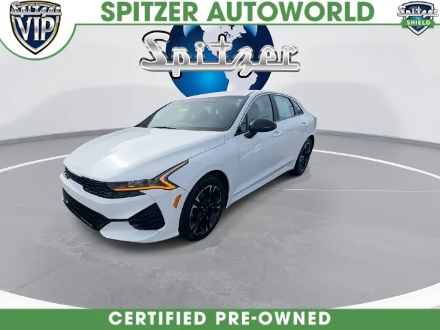 Used 2024 White Kia GT-Line image 8