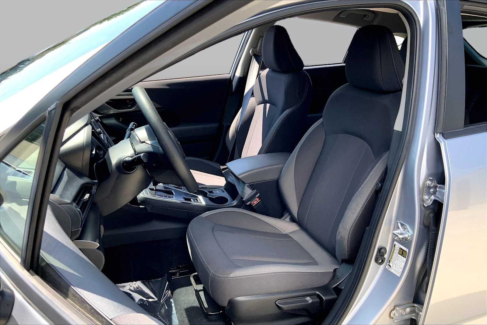 Certified Used 2024 Ice Silver Metallic Subaru  image 9