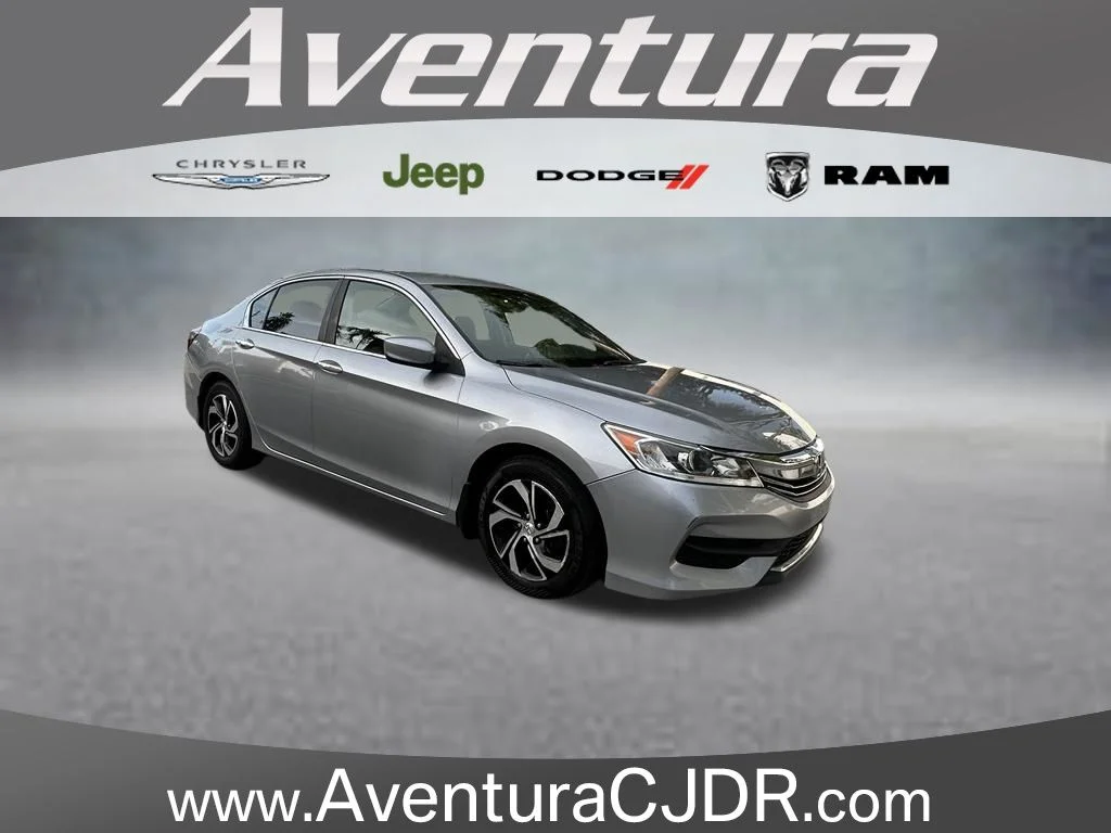 Used 2016 Gray Honda LX image 1