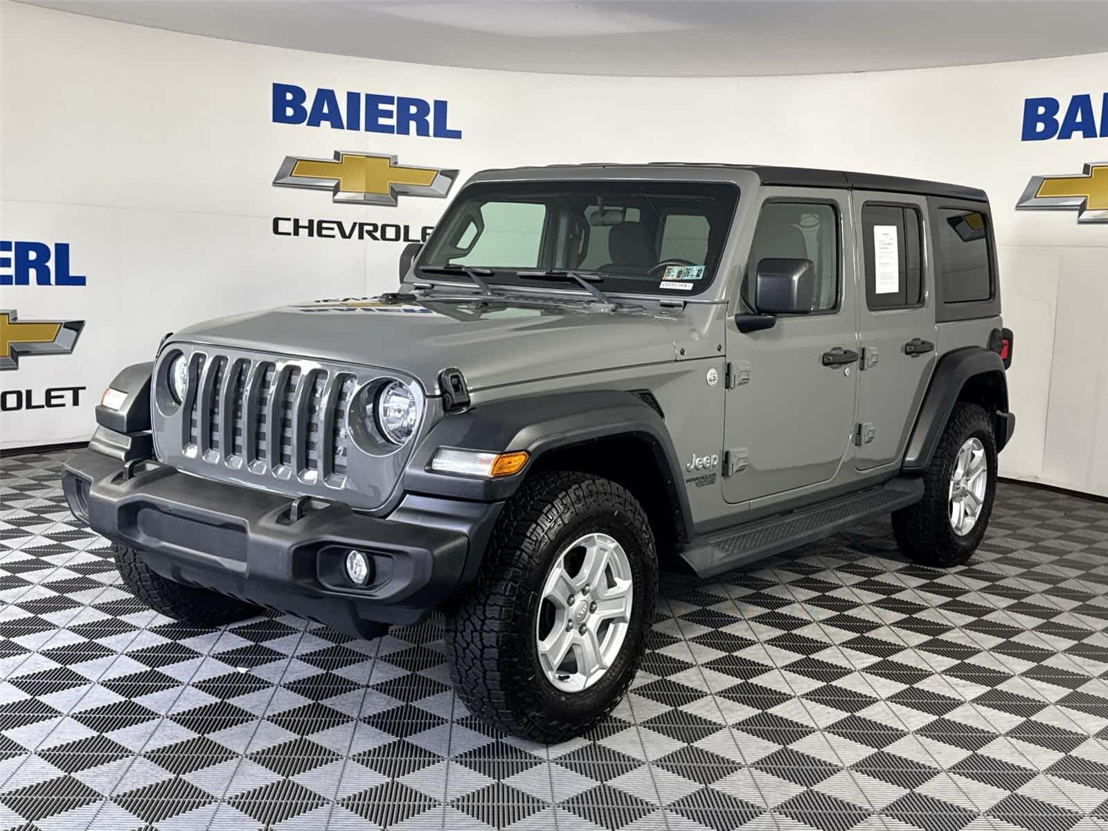 2019 Jeep Wrangler Sport S's photo