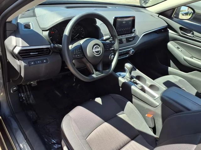 Used 2025 Gray Nissan 2.5 S image 4