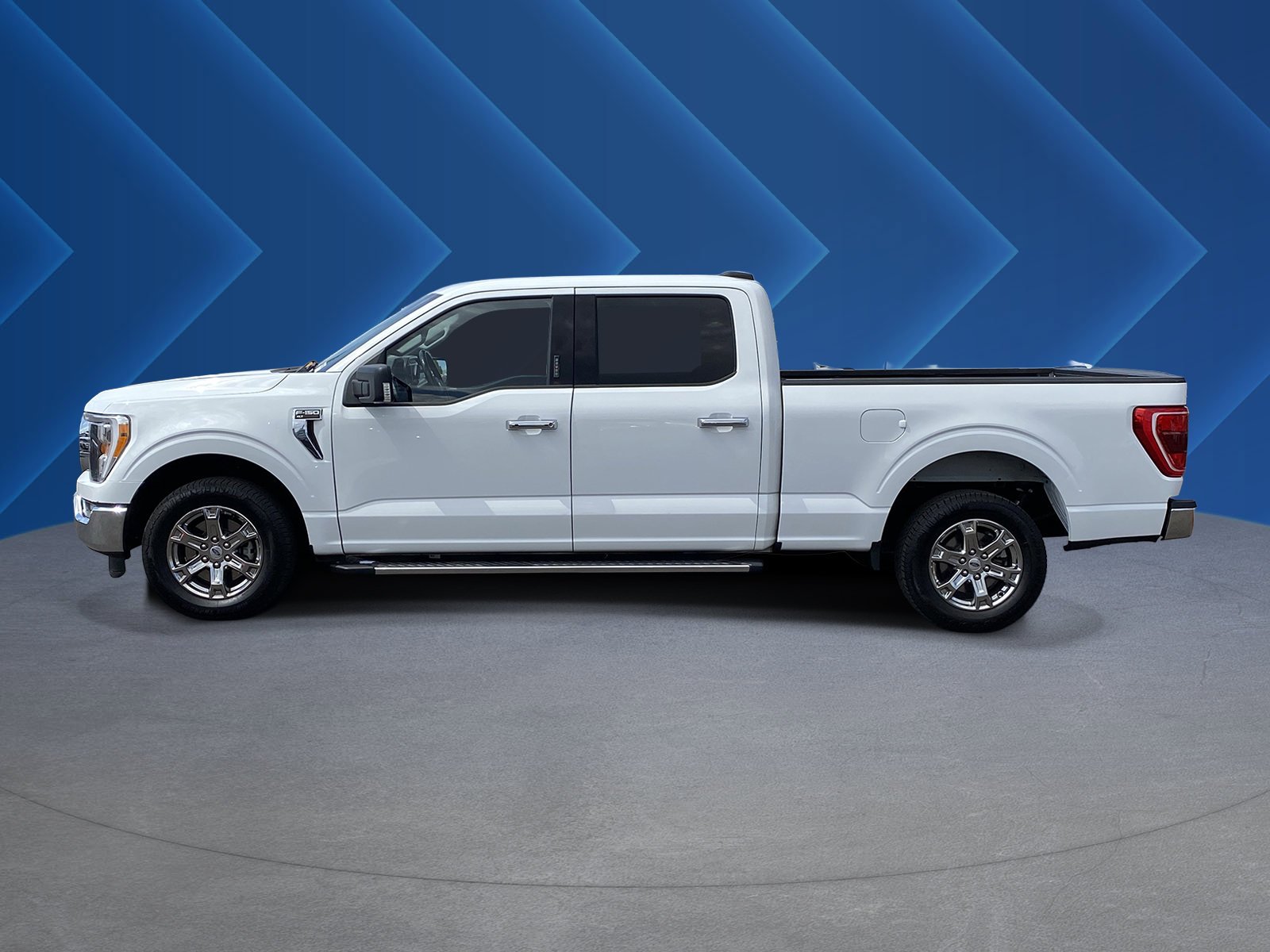 Used 2021 Oxford White Ford XLT image 6
