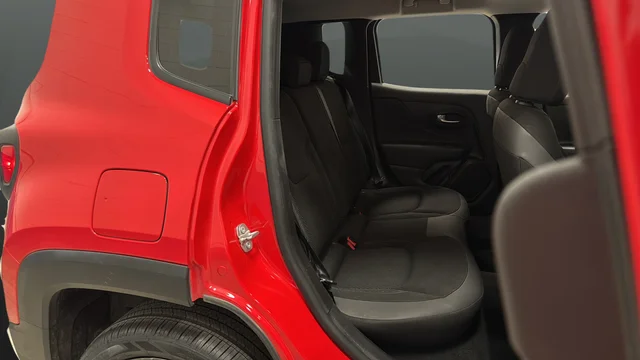 Used 2022 Colorado Red Jeep Latitude image 25