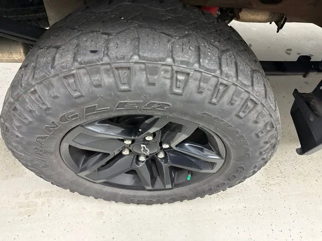Used 2020 Black Chevrolet Custom Trail Boss image 4