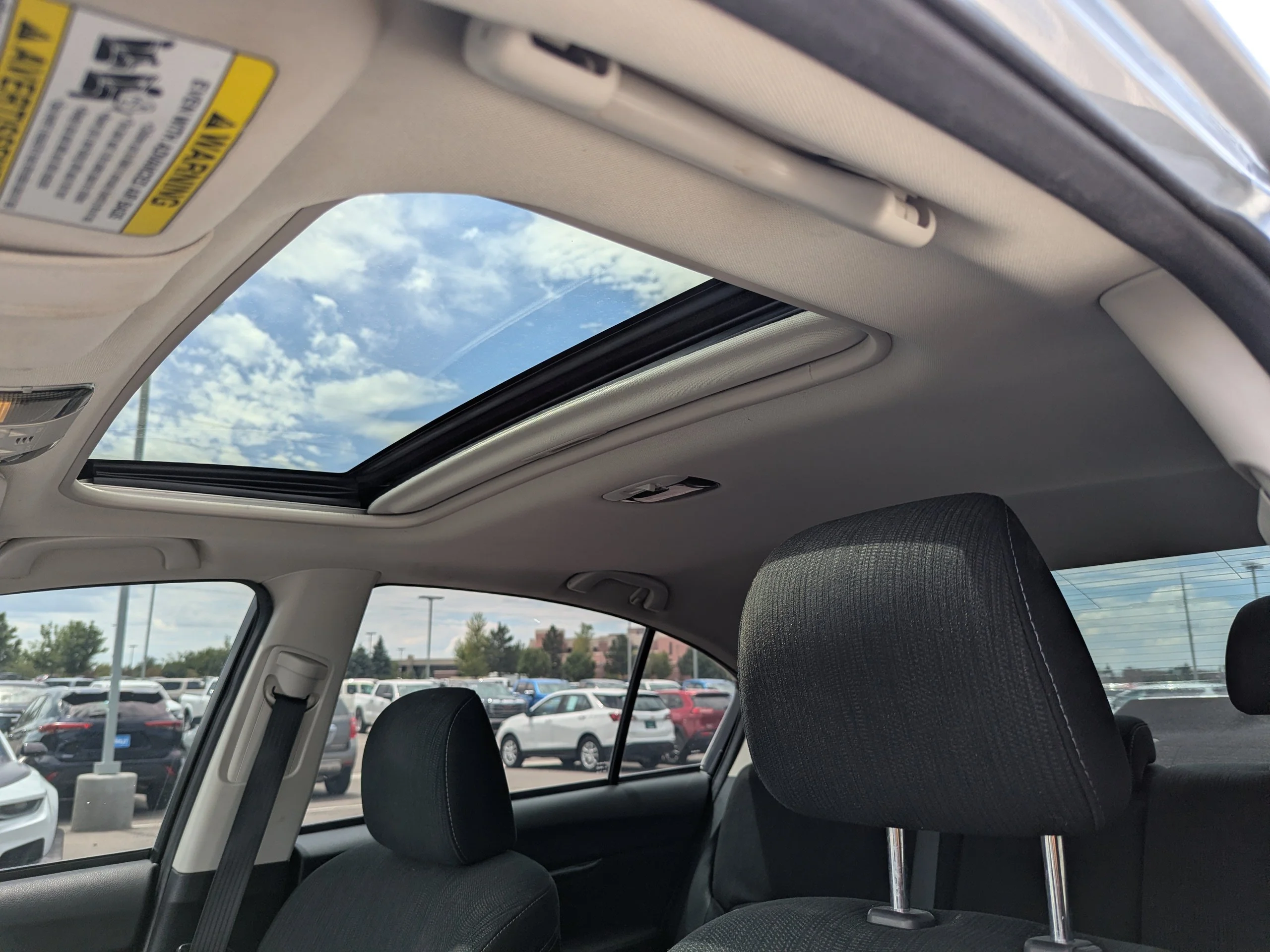 Used 2014 Ice Silver Metallic Subaru 2.5i Sport image 28