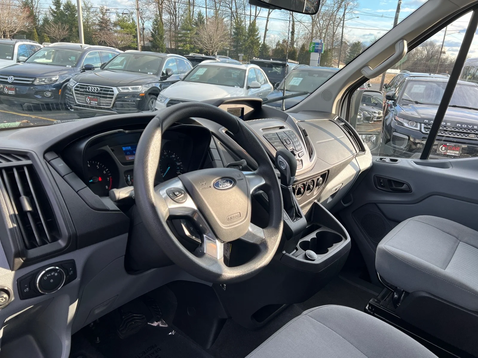Used 2019 Oxford White Ford XLT T-350 148