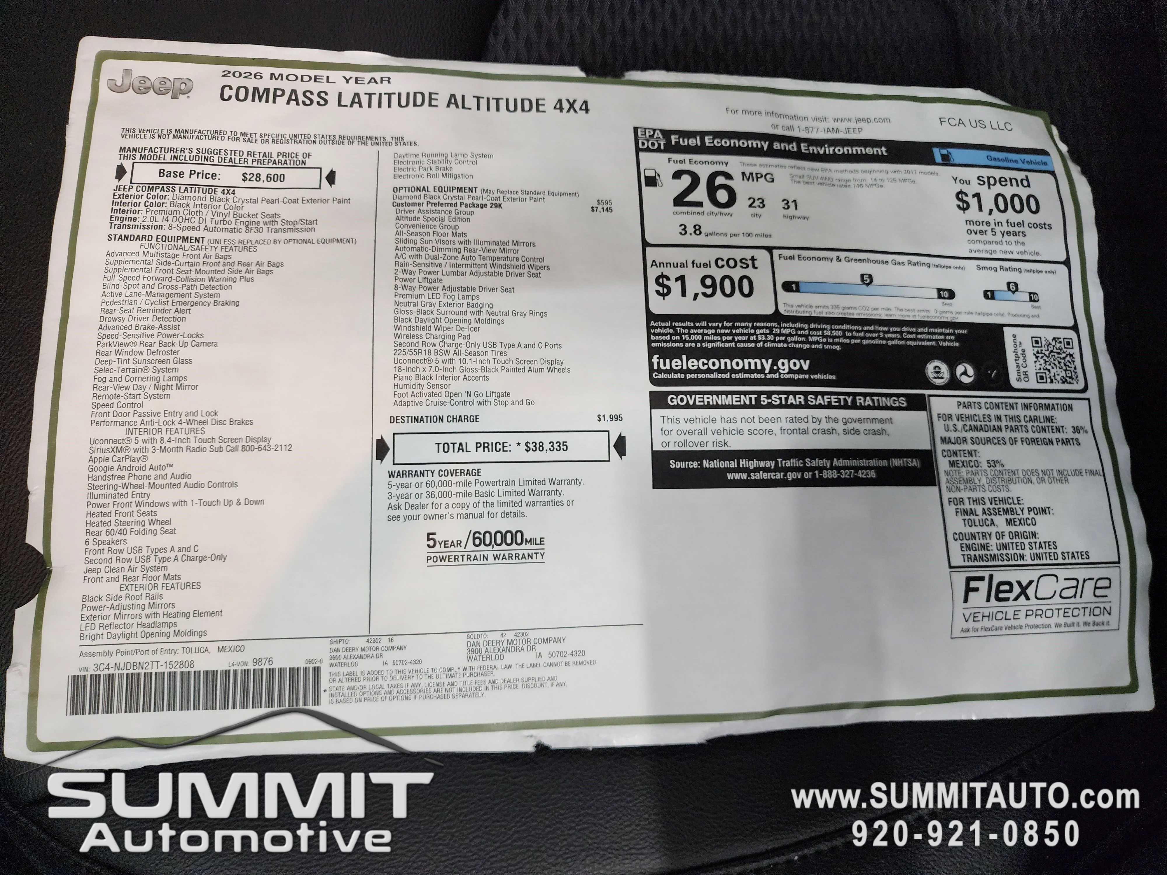 New 2026 Diamond Black Crystal Pearlcoat Jeep Latitude image 34