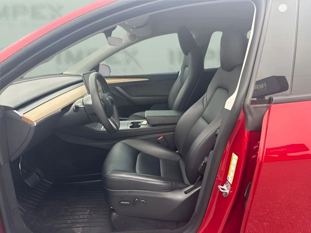 Used 2023 Red Tesla Long Range image 5