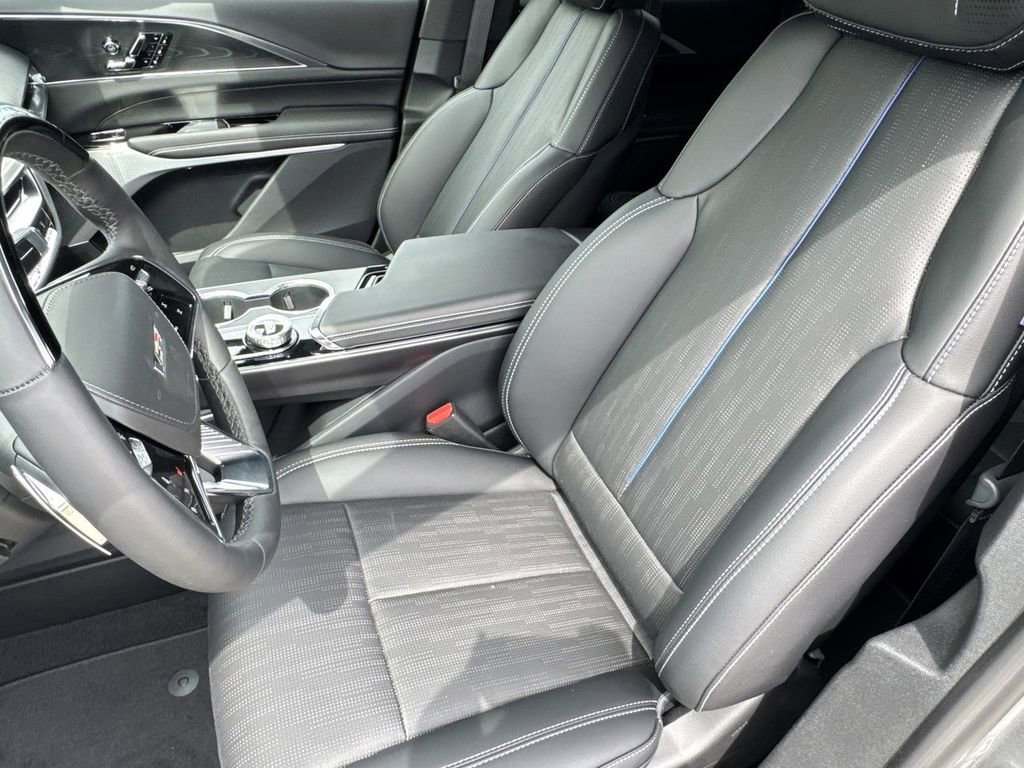 2026 Cadillac LYRIQ V - Photo 10