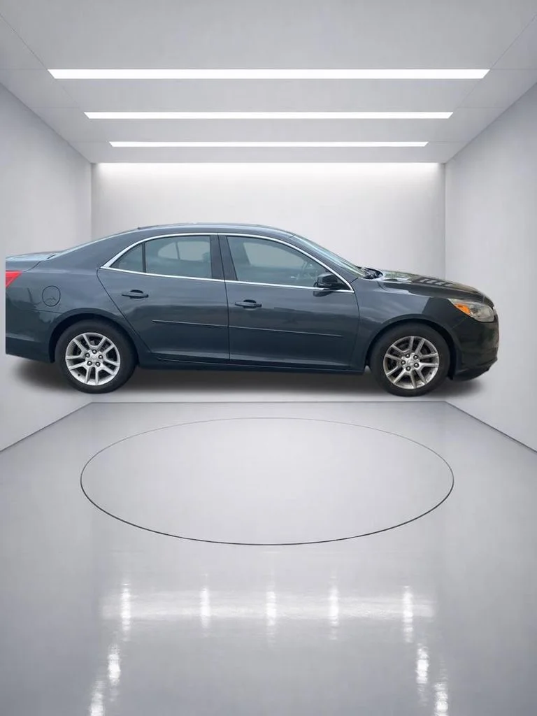 Used 2015 Ashen Gray Metallic Chevrolet LT image 5