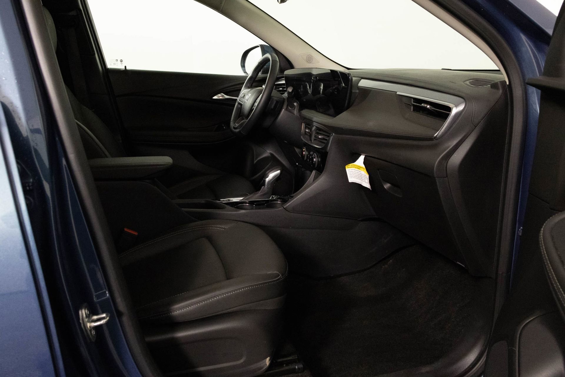 2024 BUICK ENCORE GX - Image 38