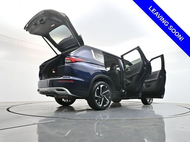 Used 2024  Mitsubishi SE image 57
