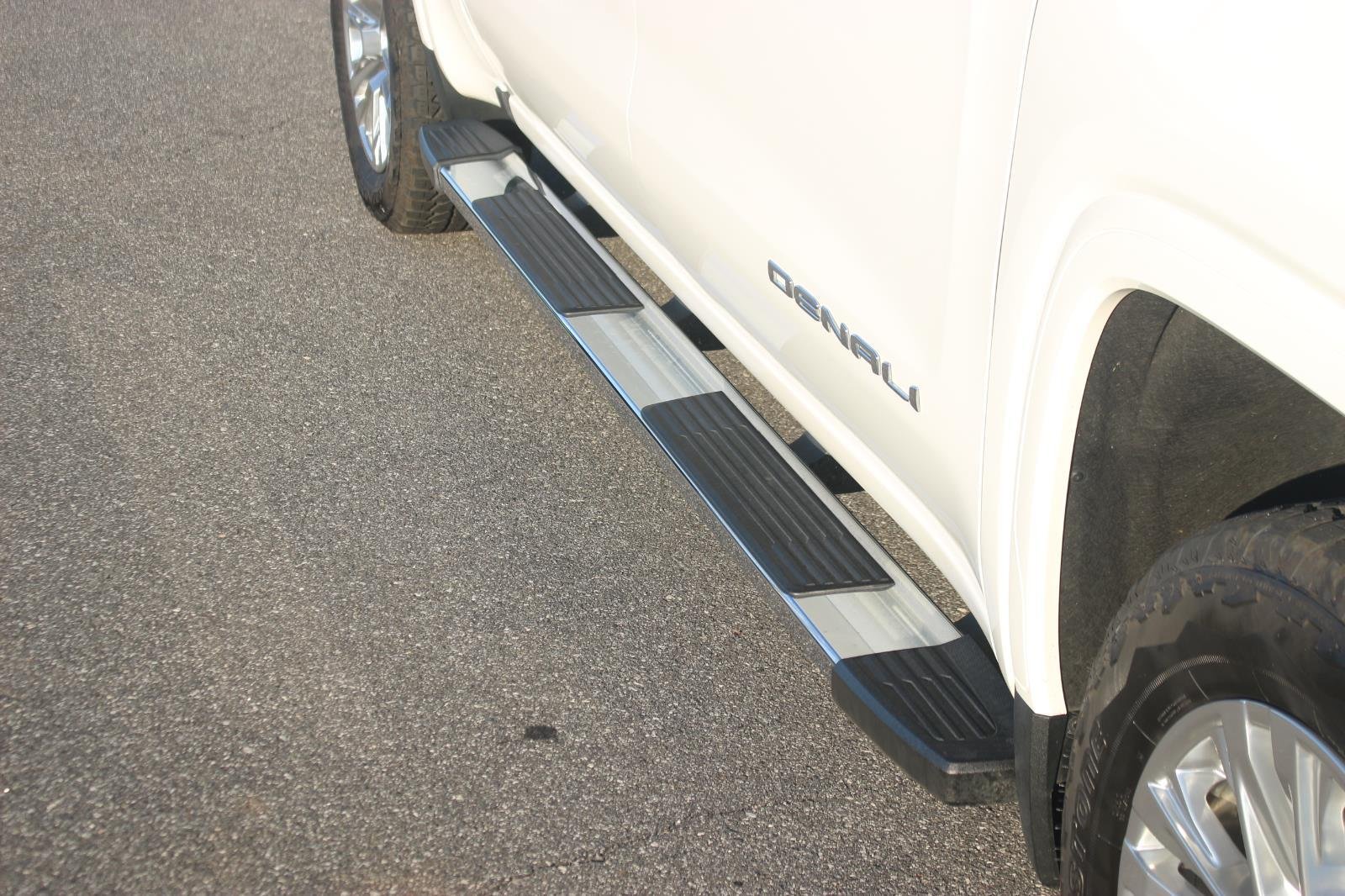 Used 2023 Summit White GMC Denali image 10