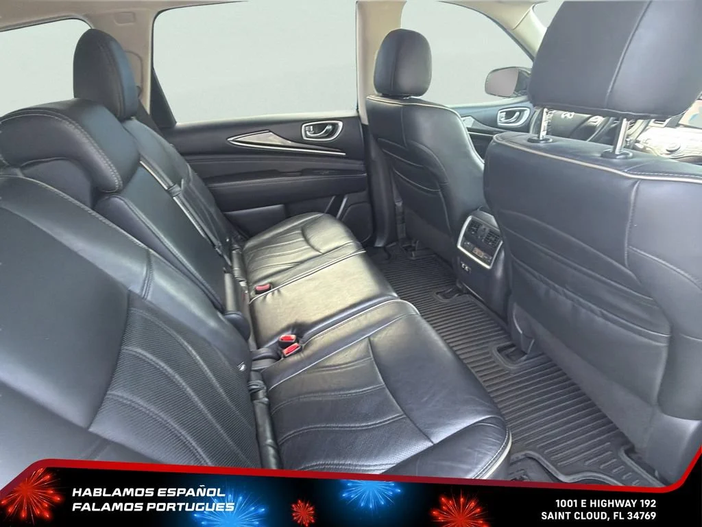 Used 2020 White INFINITI LUXE image 34