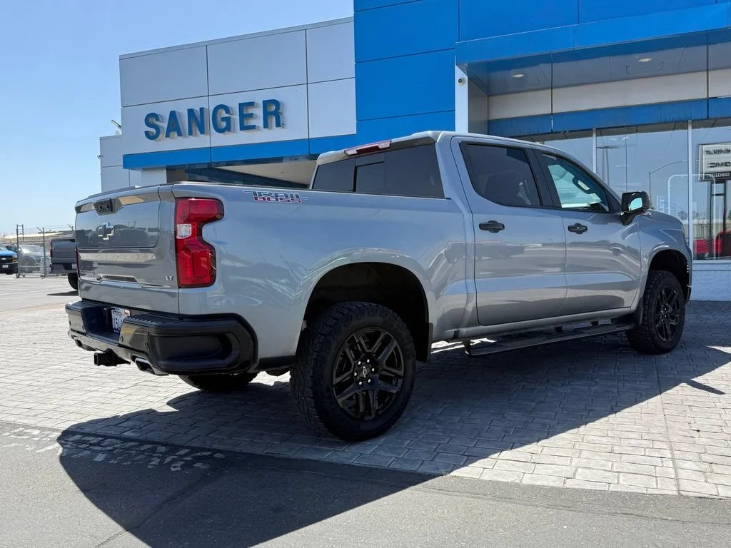 Used 2024 Sterling Gray Metallic Chevrolet LT Trail Boss image 9