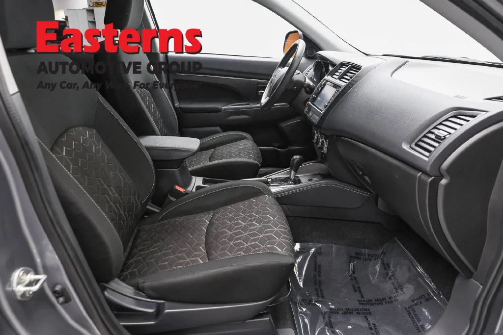Used 2024 Gray Mitsubishi 2.0 ES image 23