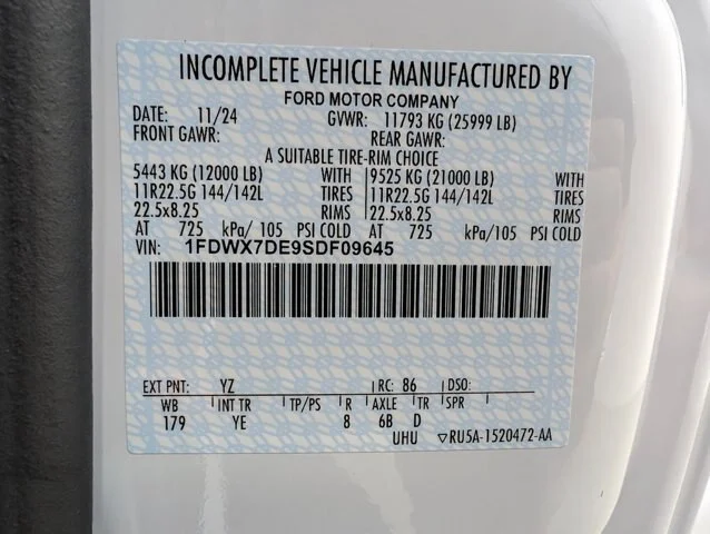New 2025 Oxford White Ford F-750 SD Diesel Straight Frame image 38