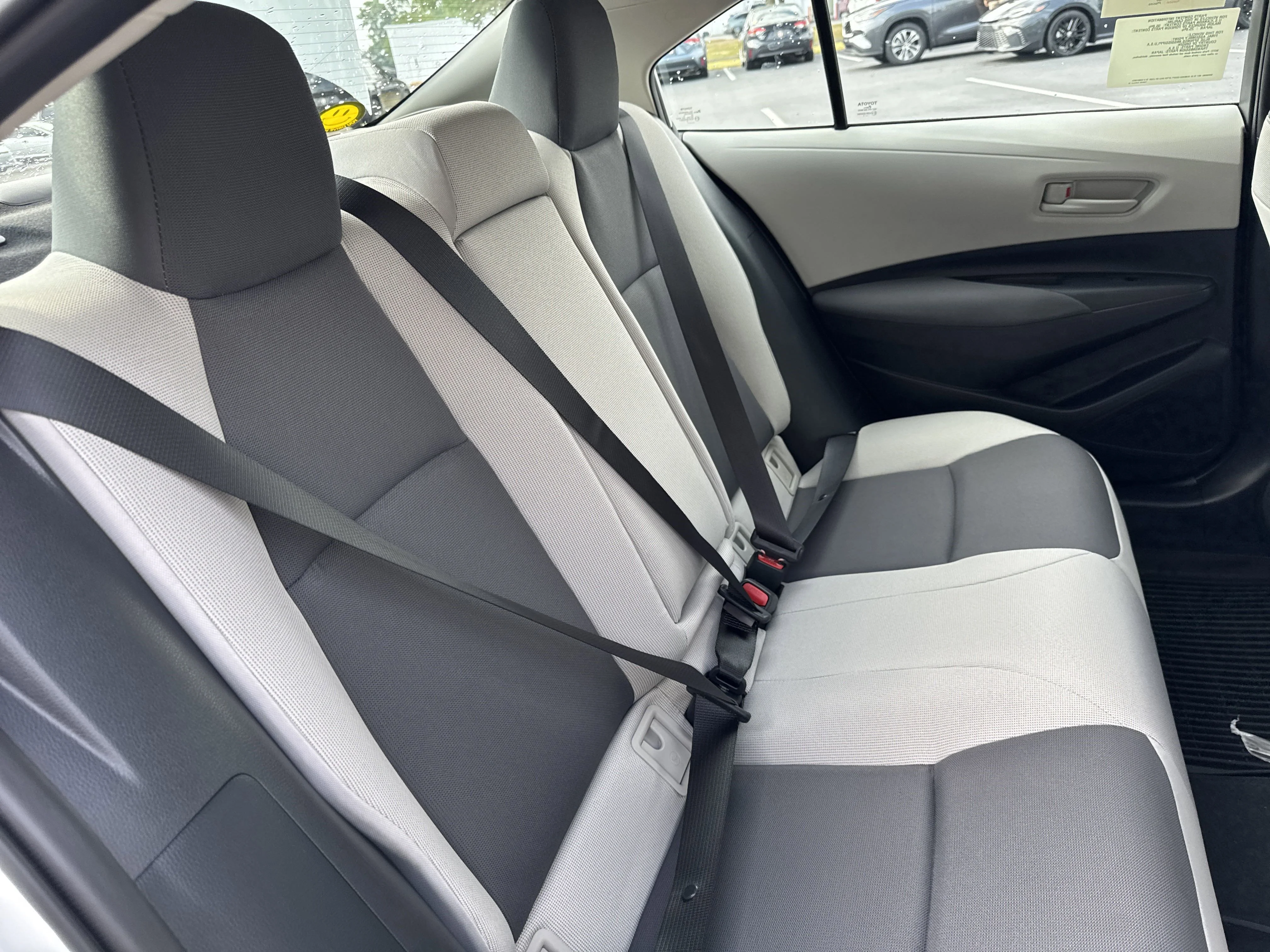 Used 2025  Toyota  image 28