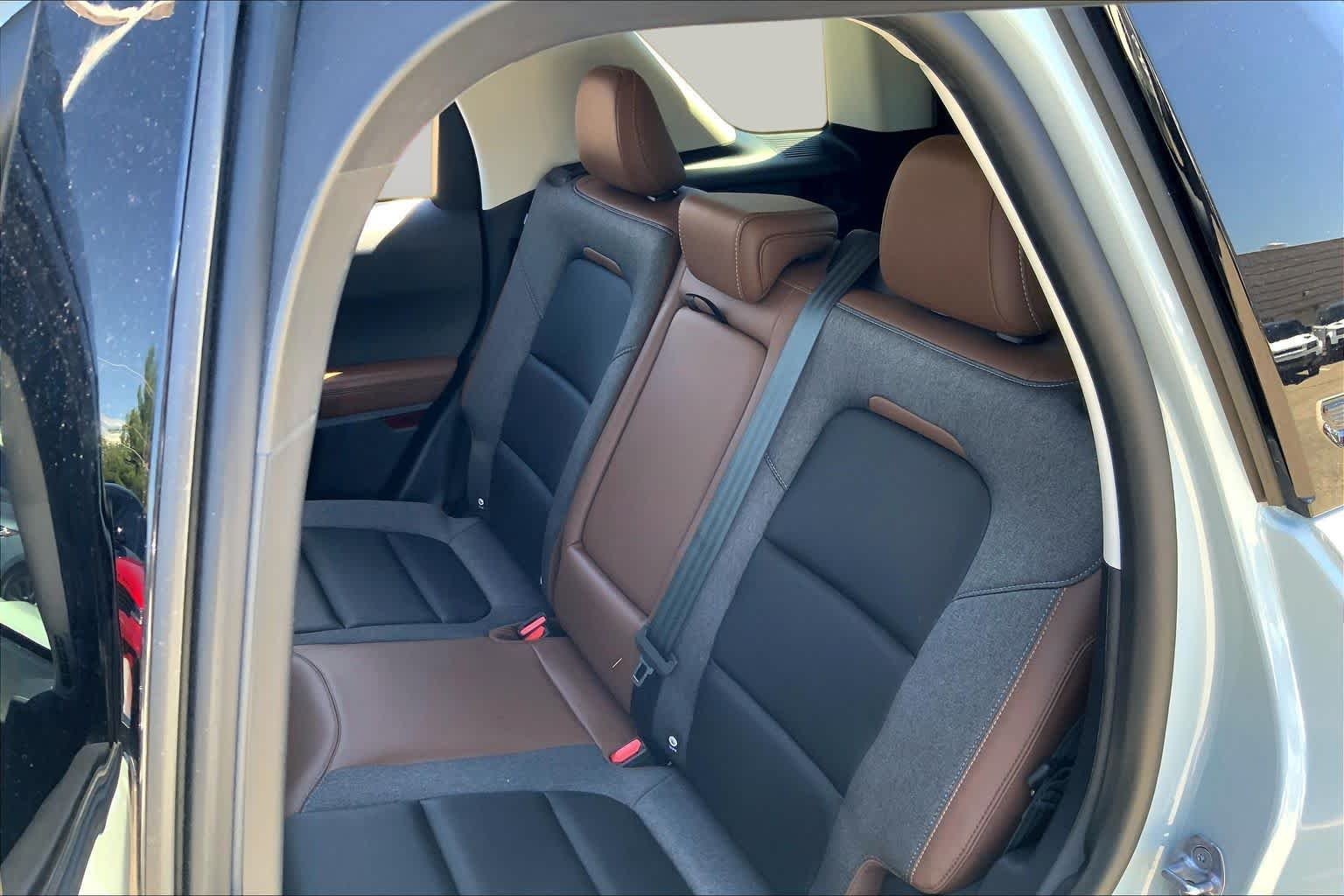 Used 2024 Cactus Gray Ford Outer Banks image 19