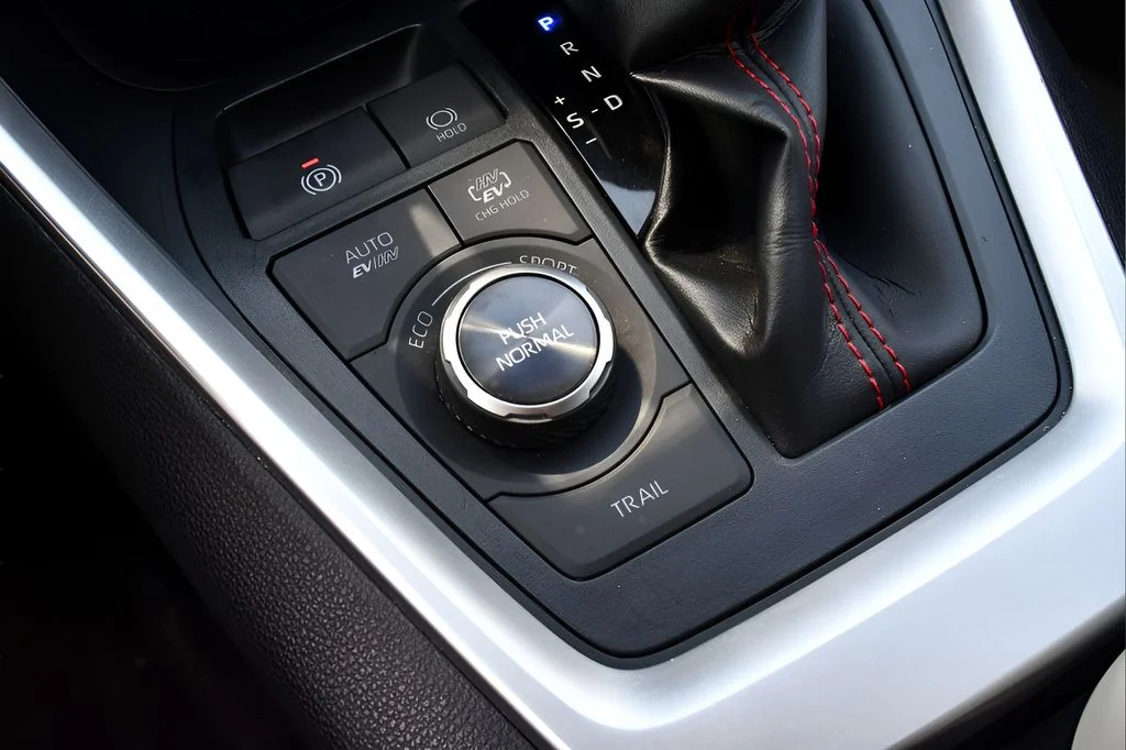 2021 Toyota RAV4 XSE - Photo 51