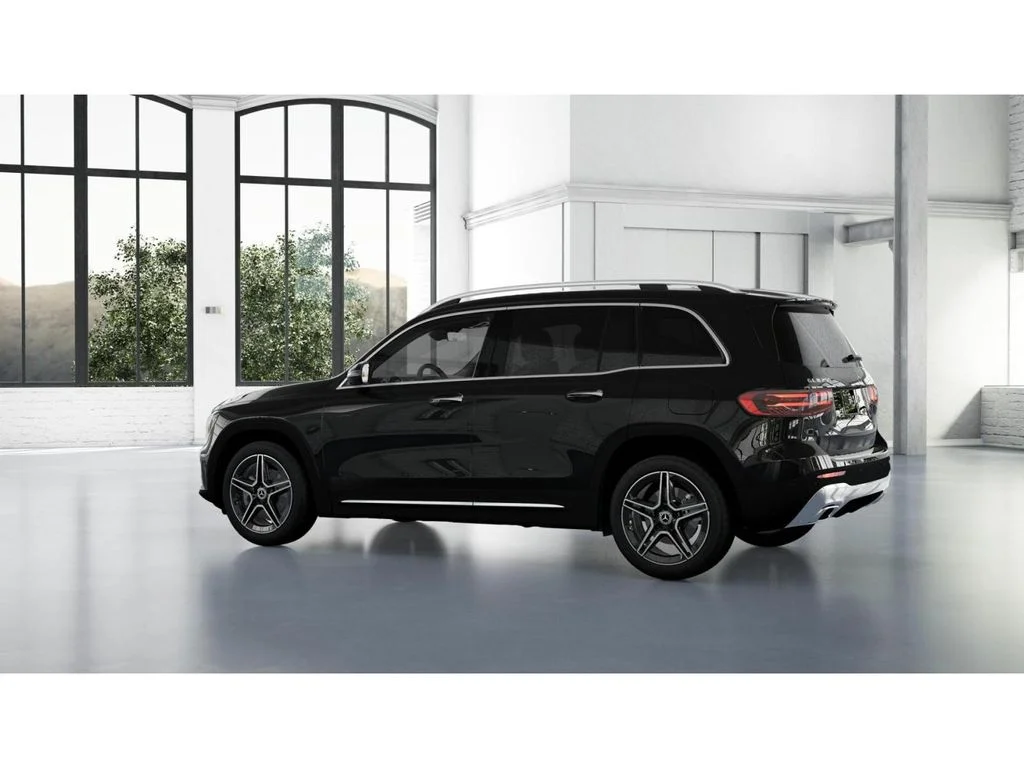 New 2026 Black Mercedes-Benz GLB 250 image 31