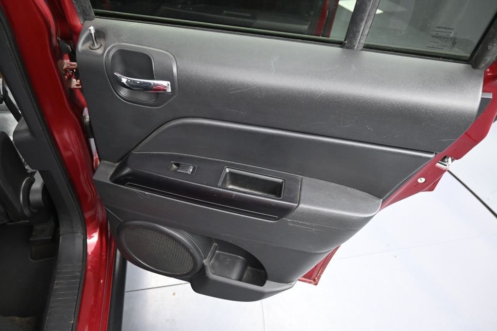 Used 2014 Deep Cherry Red Crystal Pearlcoat Jeep Latitude image 25