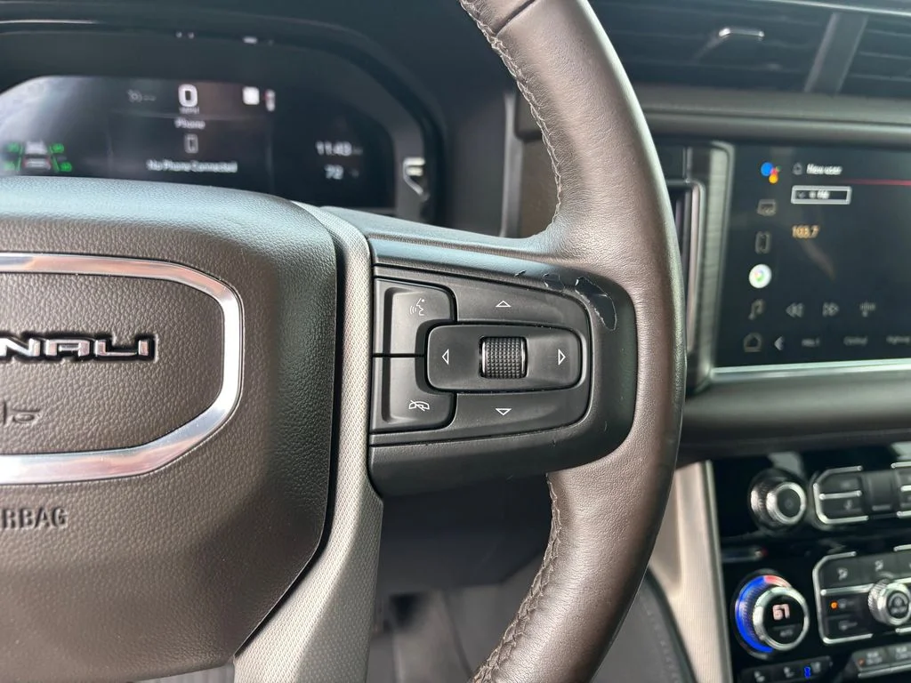 Used 2022 Black GMC Denali image 14
