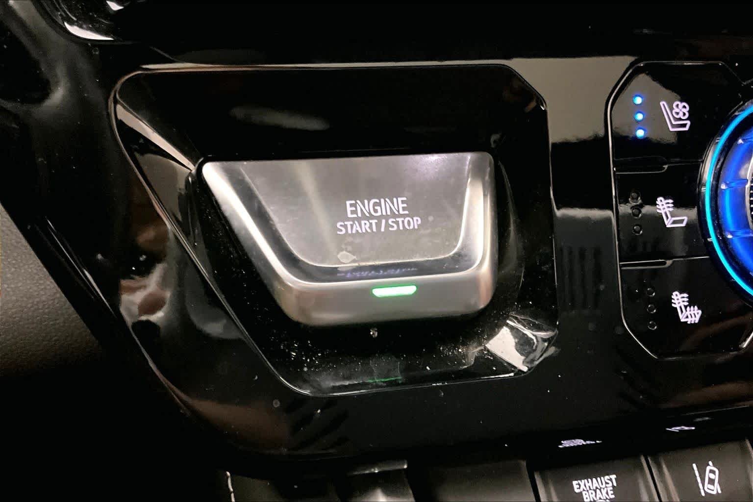 Used 2024 Sterling Metallic GMC Denali Ultimate image 33