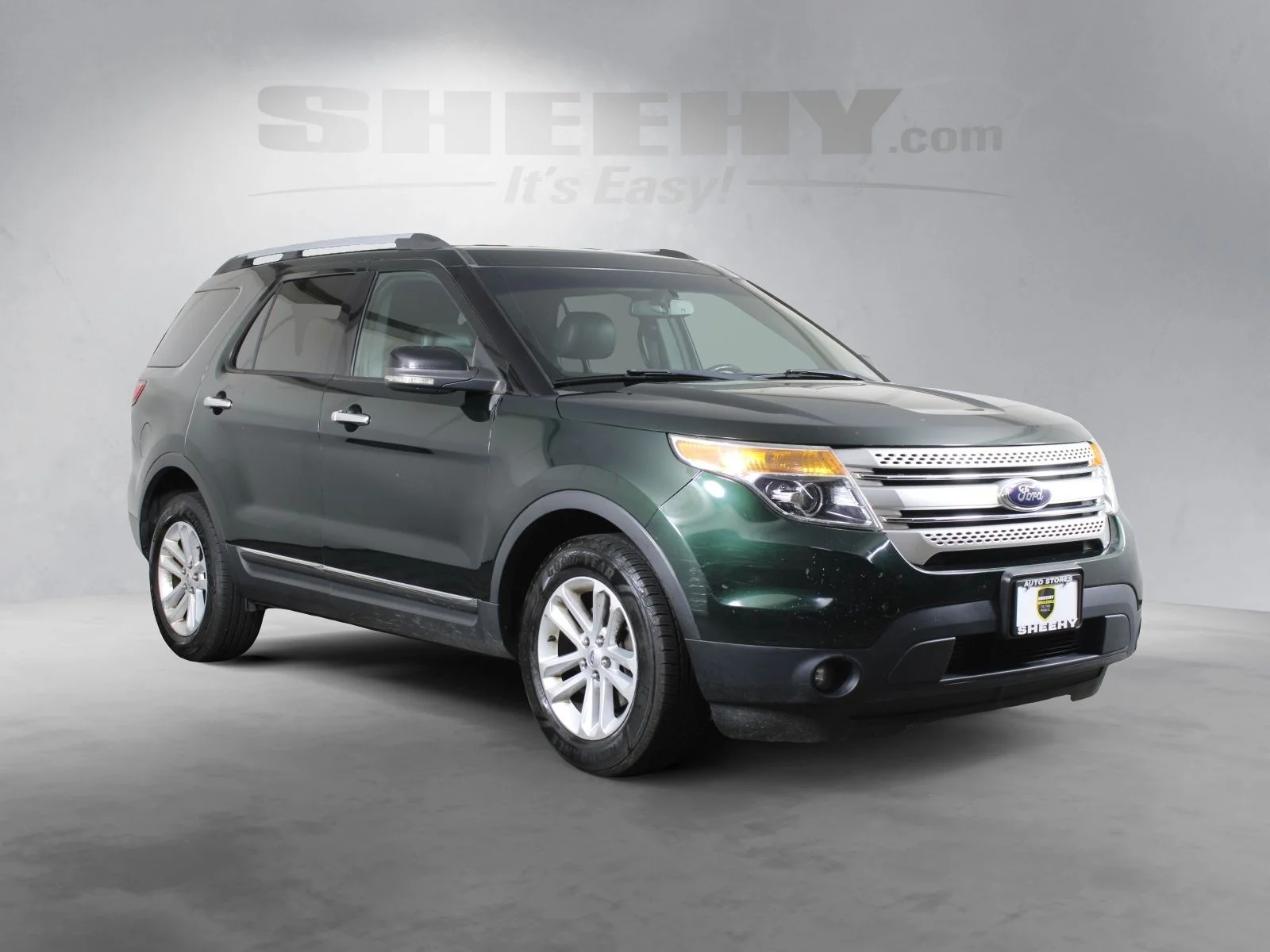 Used 2013 Green Ford XLT image 2