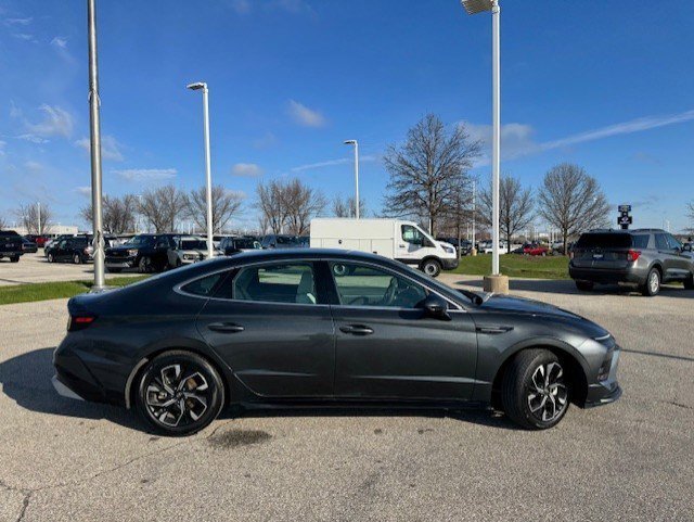 Certified Used 2025 Portofino Gray Hyundai SEL image 8